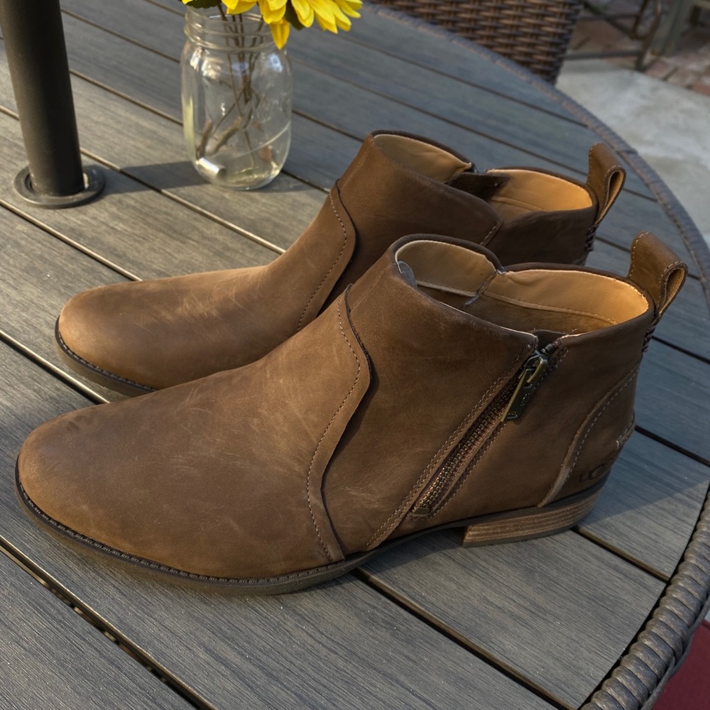 UGG Ladies Aureo II Brown Waterproof Side-zip Ankle Booties.